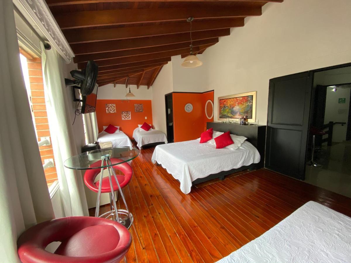 Hotel Lleras Premium #1 Μεντεγίν Εξωτερικό φωτογραφία