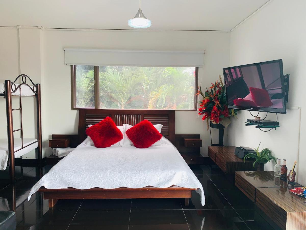 Hotel Lleras Premium #1 Μεντεγίν Εξωτερικό φωτογραφία