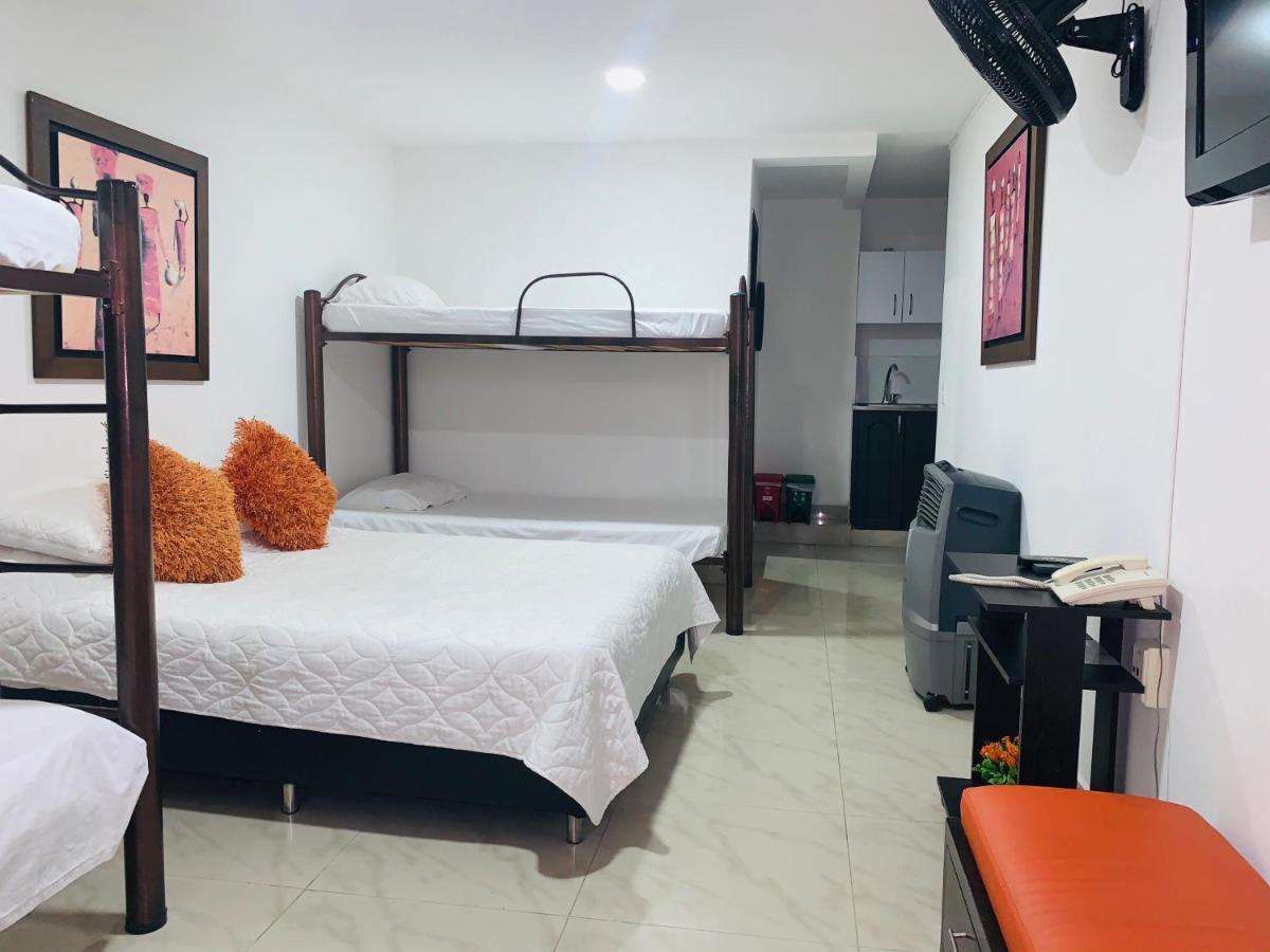 Hotel Lleras Premium #1 Μεντεγίν Εξωτερικό φωτογραφία
